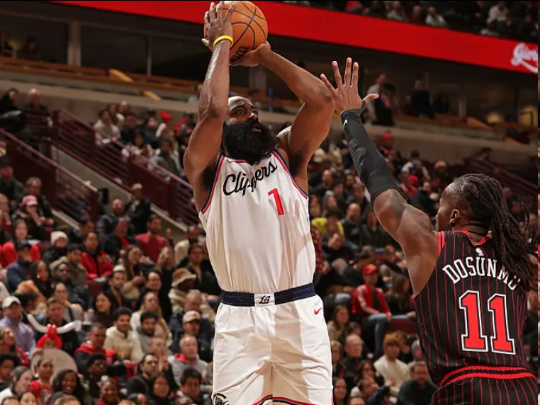 世界杯直播下载-快船近16战13胜埋隐患！小卡缺战时4胜9负 第3次让对手进24+三分